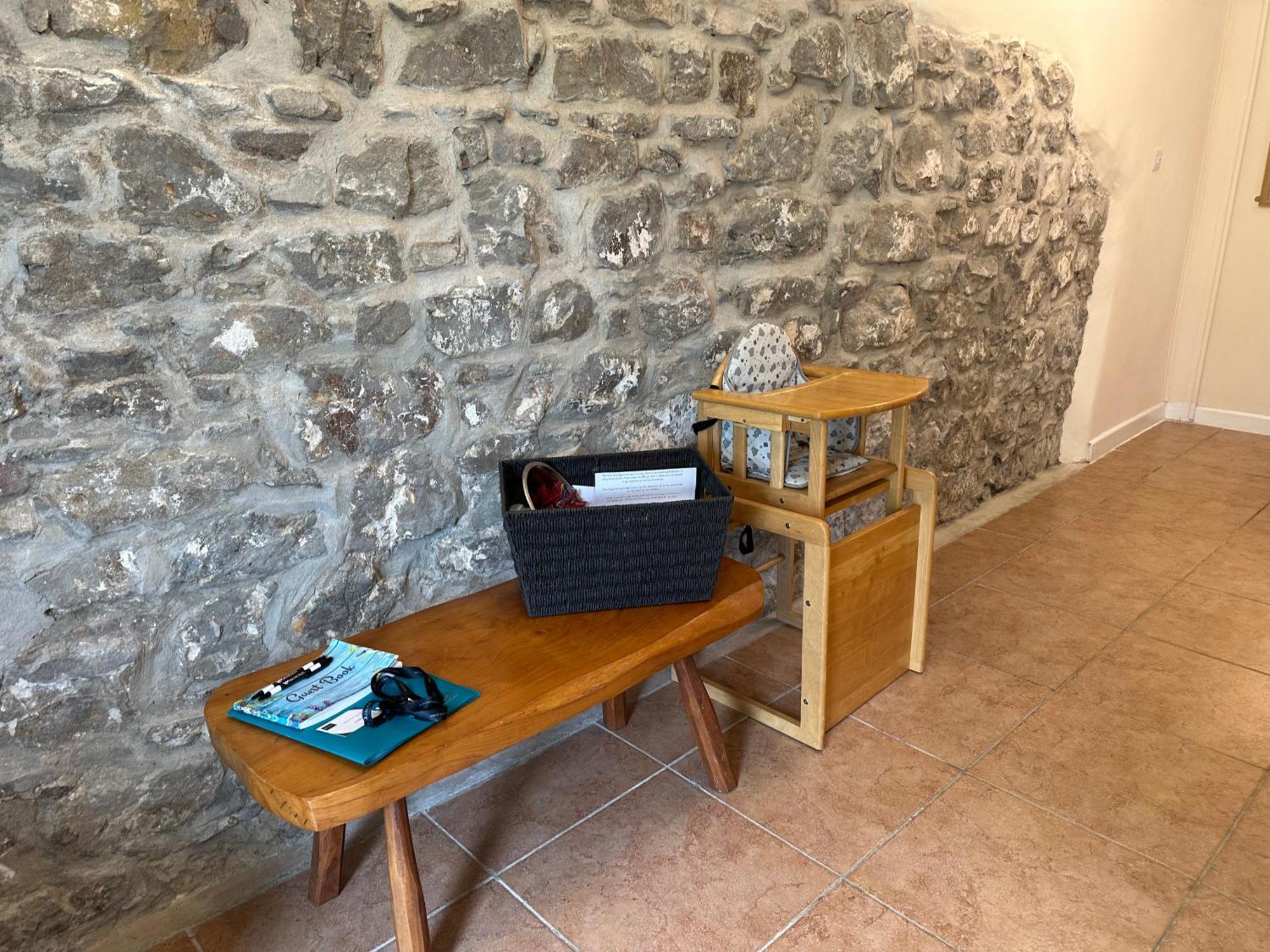 The Cow Shed Apartment Narberth Ngoại thất bức ảnh